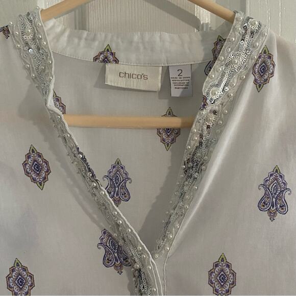 Chicos top Womens SIze L size 2 Paisley Print Tunic Blouse Pearl Sequin Button - Picture 5 of 6